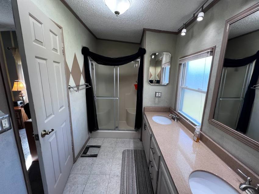 355 Putter Circle a Winter Haven, FL Mobile or Manufactured Home for Sale